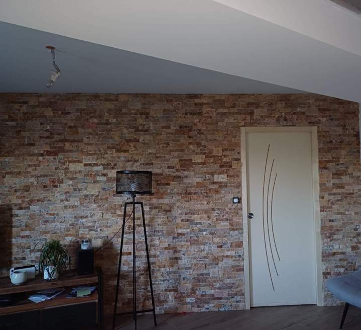 Mur intérieur paré de pierre Saint-Philbert-de-Grand-Lieu